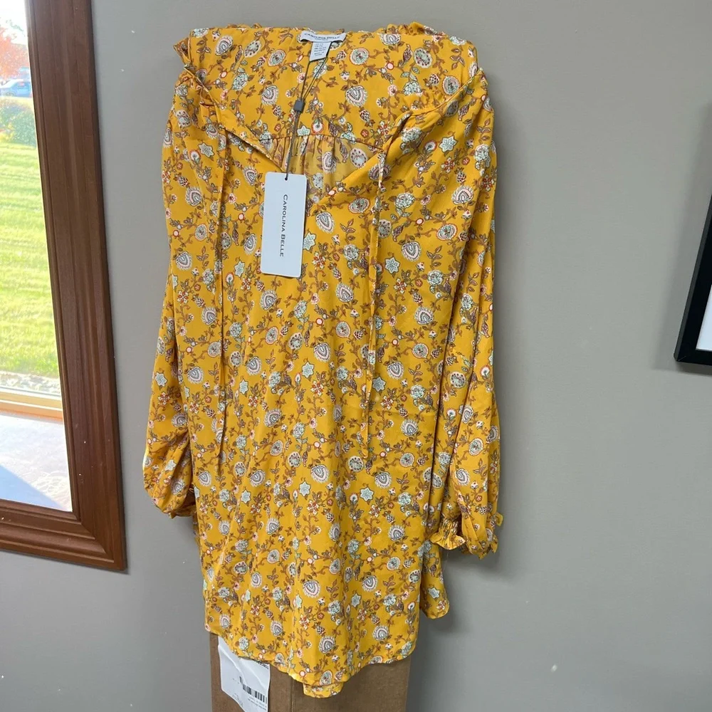 Blouse - Picture 2 of 2